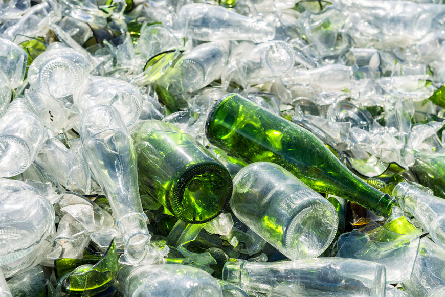 Správné montážní nástroje pro ložiska a školení přinášejí v závodě na recyklaci skla výrazné úspory